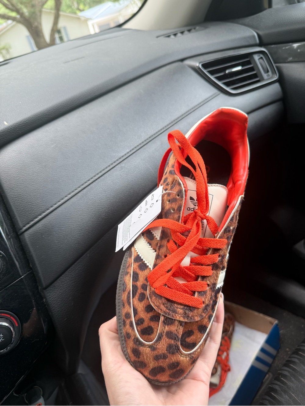 adidas Leopard Print Samba in Brown, Black, White & Orange NEW WITH BOX - Picture 5 of 5